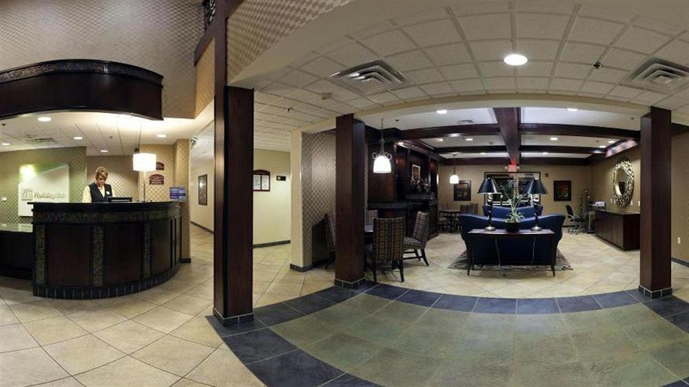 Holiday Inn Conference Center Marshfield, An Ihg Hotel Exteriör bild