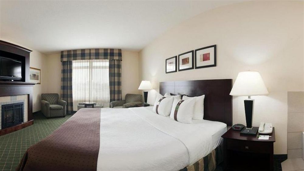 Holiday Inn Conference Center Marshfield, An Ihg Hotel Exteriör bild